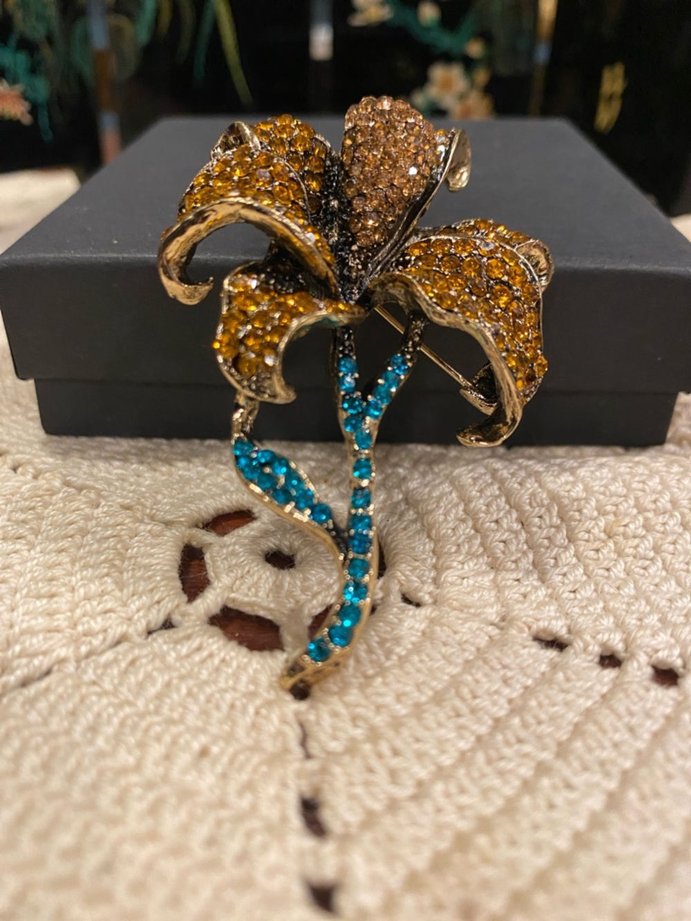 Source Unknown Brown and Teal Crystal Lily Brooch
